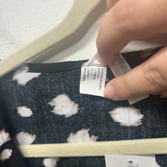 NWT Swim Cover-Up Dress Black & White Abstract Print By Cacique 22/24 - Picture 5 of 10